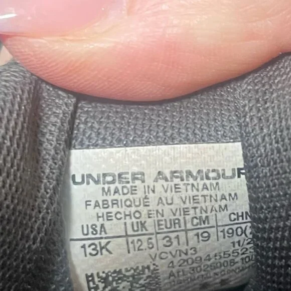 Under Armour Shoes 13K Girls Black Pink Running Sneaker UA Sport Slip On No Lace - Picture 6 of 6